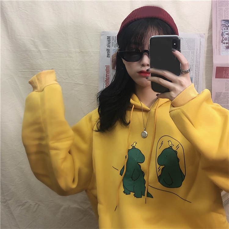 Hanorac de dama in mai multe culori cu aplicatie