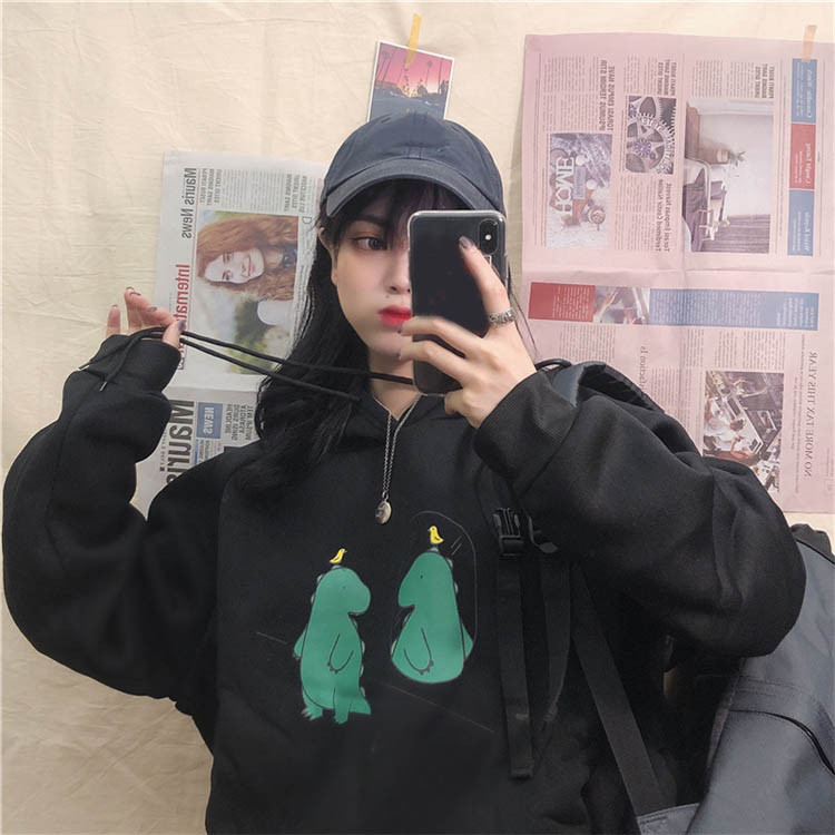 Hanorac de dama in mai multe culori cu aplicatie