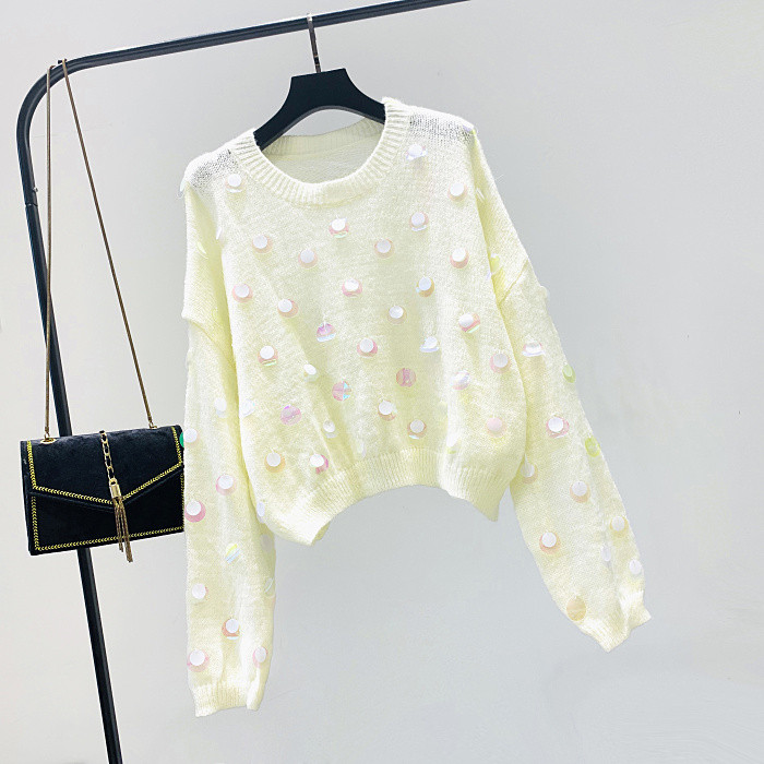 Κομψό γυναικείο πουλόβερ με λαιμό O σε λευκό και ροζ χρώμα