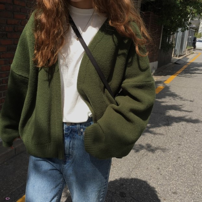 Női kardigán széles modell két színben