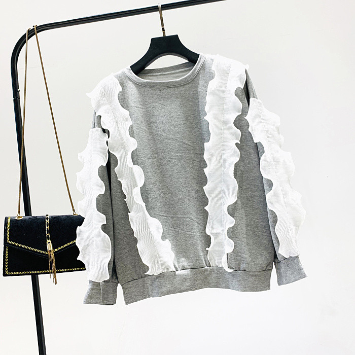 Bluza de dama model nou cu decolteu in culoarea gri si negru