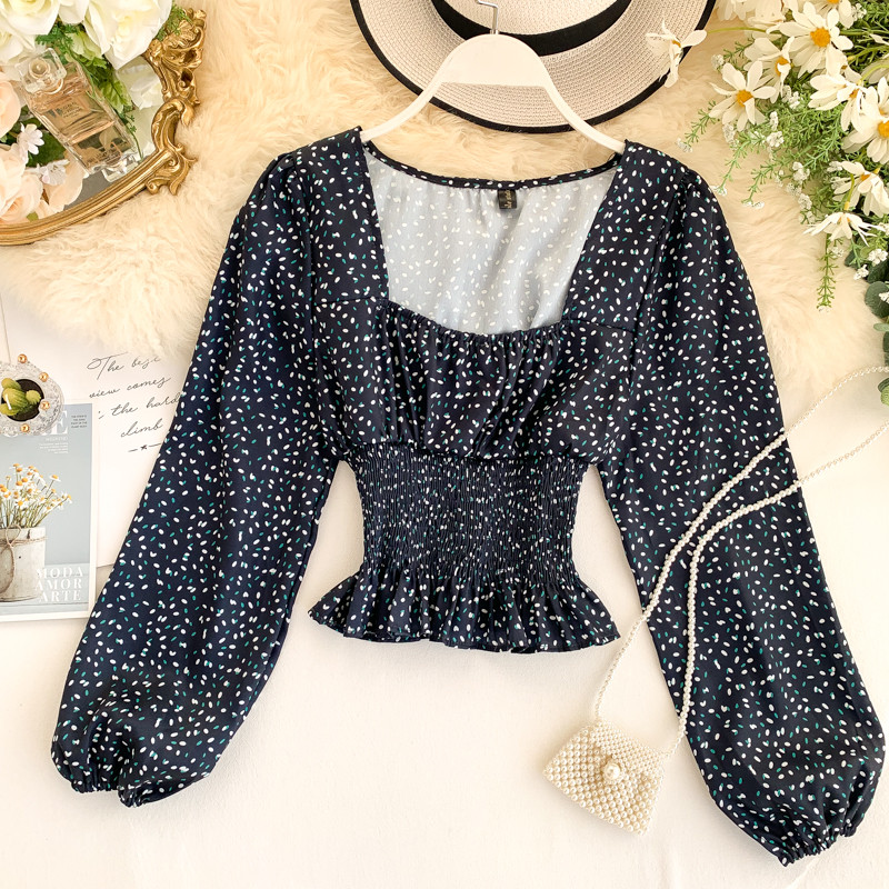 Bluză de damă modernă cu decolteu pătrat și mâneci lungi