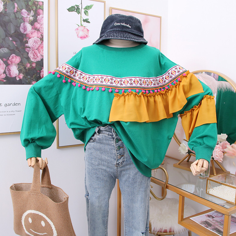 Νέο μοντέλο γυναικεία μπλούζα μοντέλο με λαιμόκοψη O και κεντήματα - διάφορα χρώματα