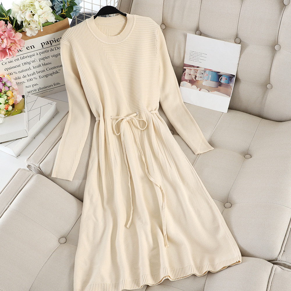 Hosszú női ruha derékkötővel több színben