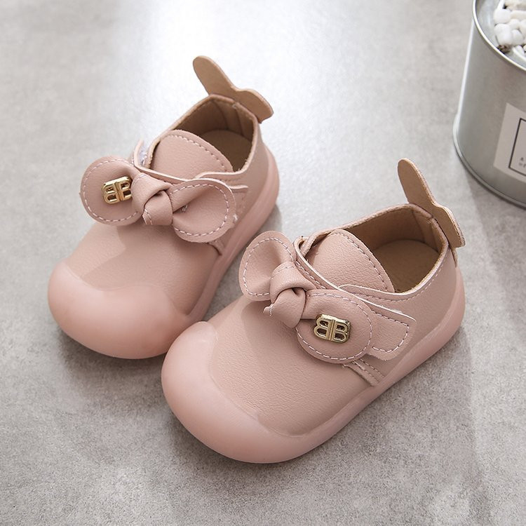 Детски обувки за момичета в розов и бял цвят от еко кожа