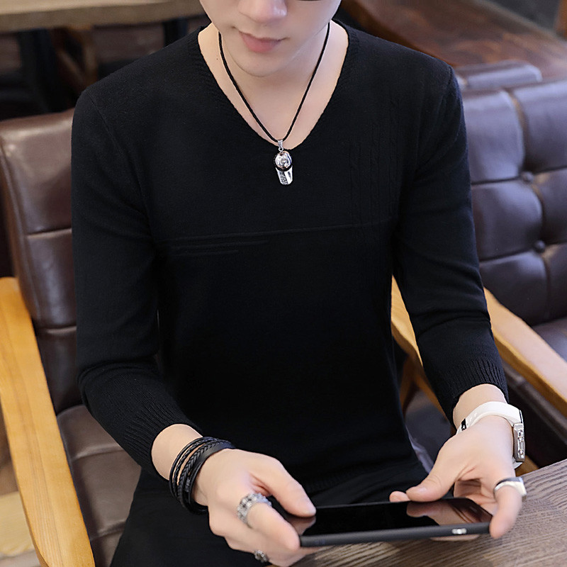 Casual ανδρική μπλούζα σε διάφορα χρώματα με V-neck