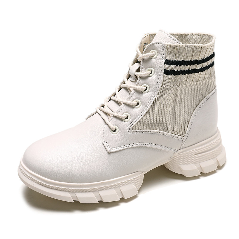 Őszi-téli női csizma fűzős fekete-fehér színben