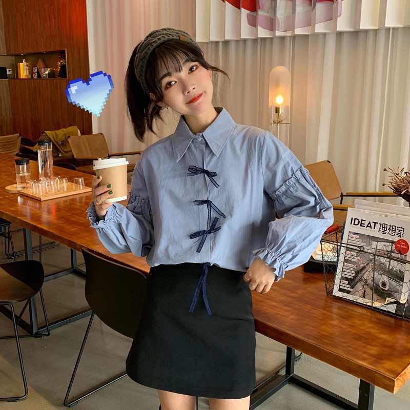 Cămașă modernă de damă în două culori cu guler clasic