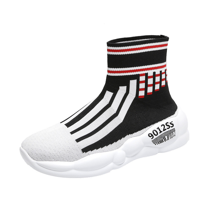 Női tornacipő felső zokni új modellje, több színben