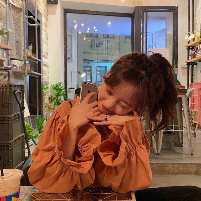 Modern női ing négy színben, széles ujjakkal