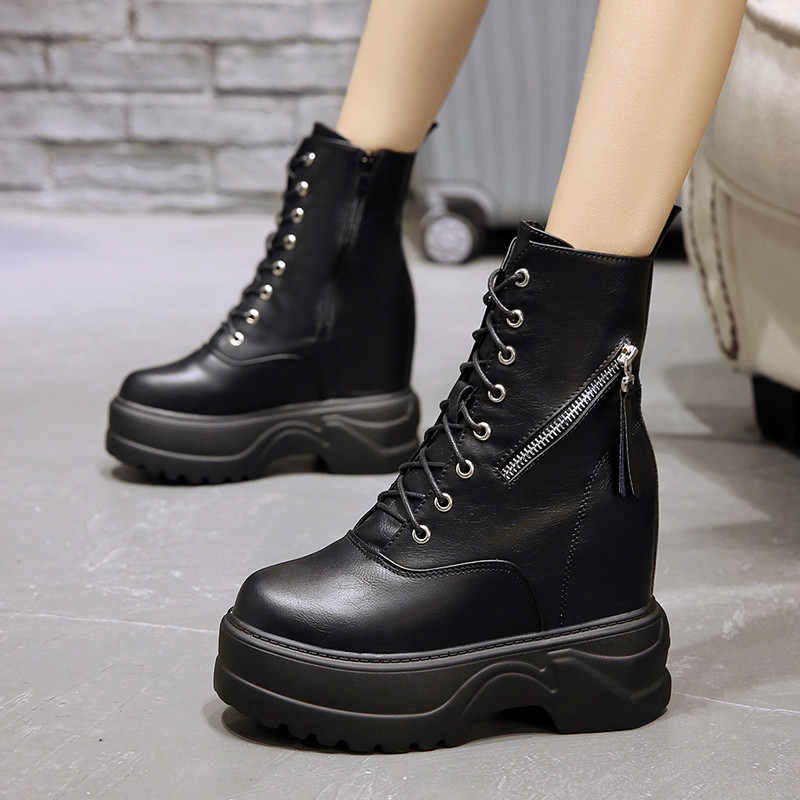 Cizme de dama cu talpa groasa si platforma alb-negru