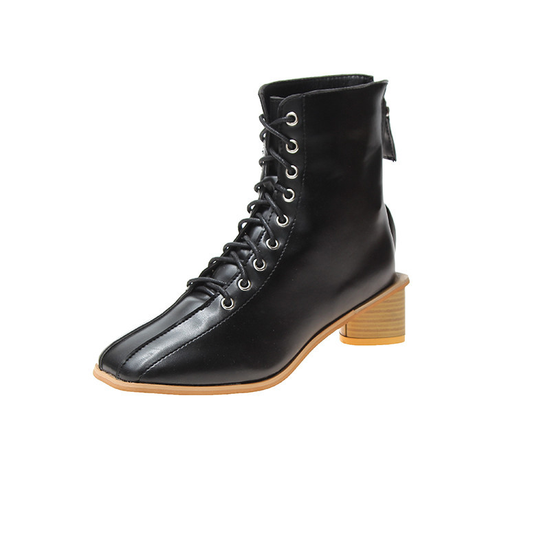 Fűzős női csizma két színben