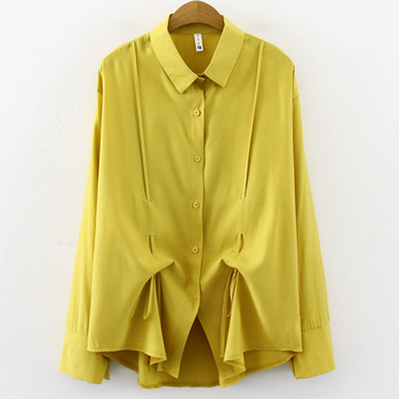 Cămașă de damă de ultimă generație în trei culori, cu mâneci lungi și nasturi