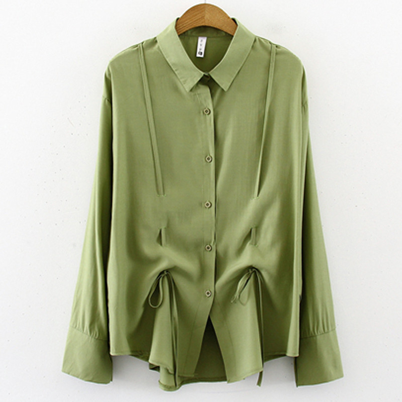 Cămașă de damă de ultimă generație în trei culori, cu mâneci lungi și nasturi