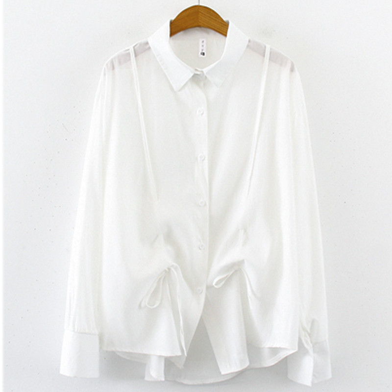 Cămașă de damă de ultimă generație în trei culori, cu mâneci lungi și nasturi