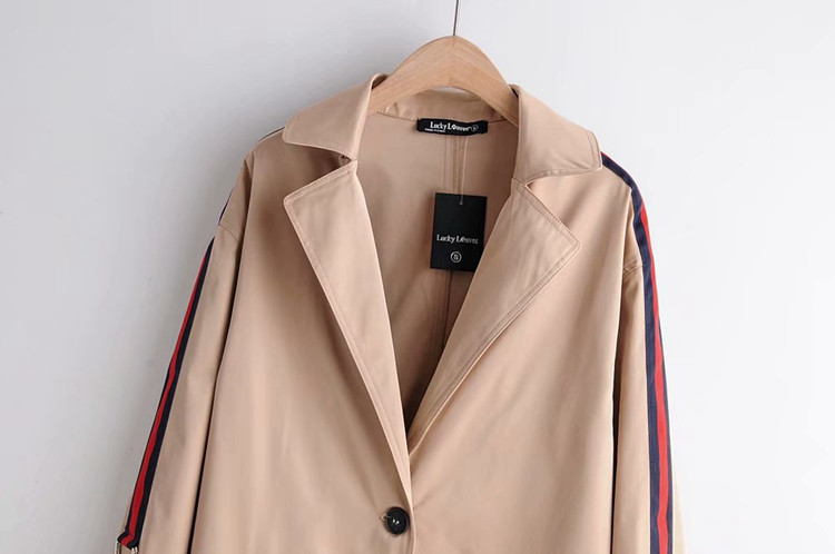 Hosszú tavaszi-őszi kabát barna színben