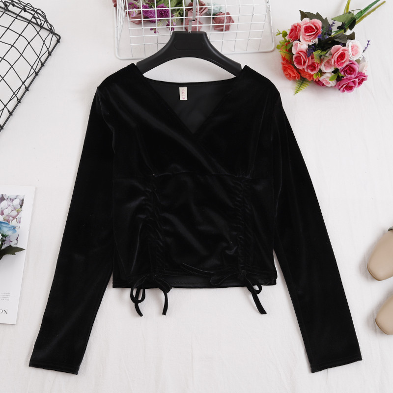 Női bársony blúz több színben V-nyakkal