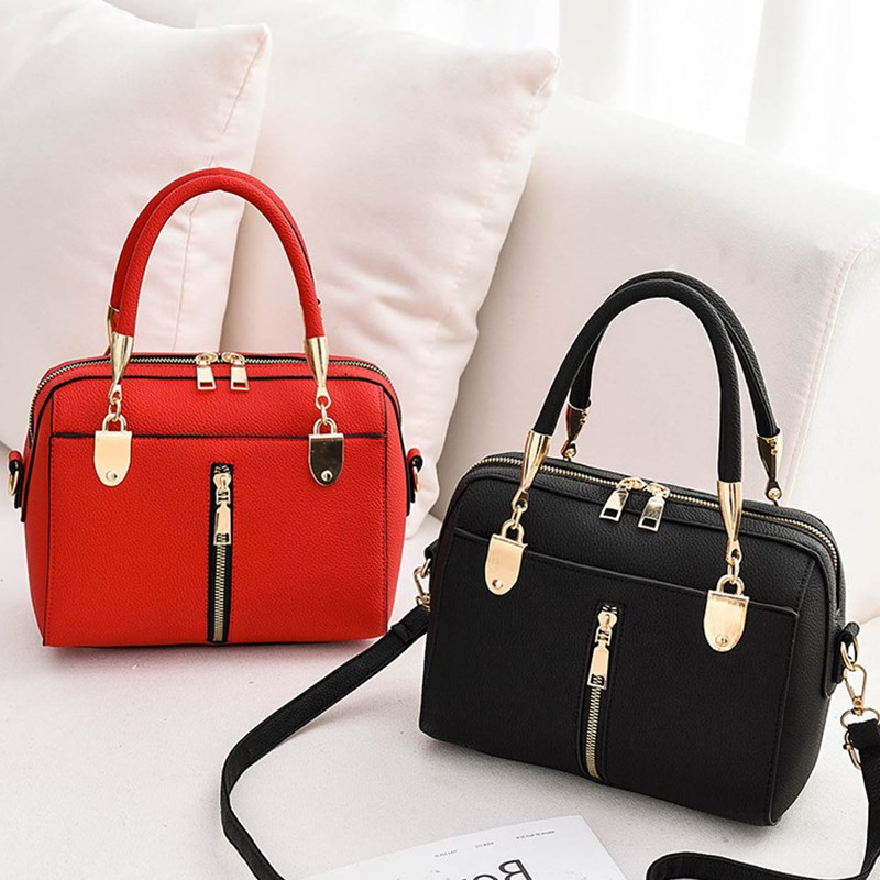 Γυναικέια τσάντα με κοντή και μακριά λαβή σε κόκκινο, μαύρο και καφέ χρώμα