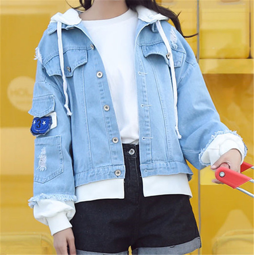 ÚJ modell női farmerdzseki kapucnival és zsebbel több színben