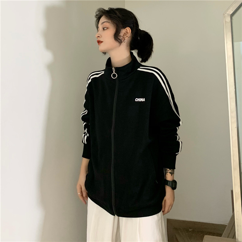 Női széles, hosszú pulóver két színben - sárga és fekete