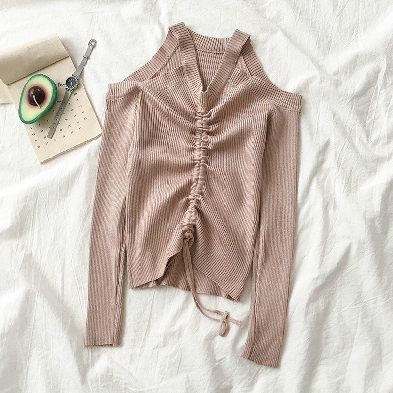 Női blúz három színben, csupasz váll és nyakkendő