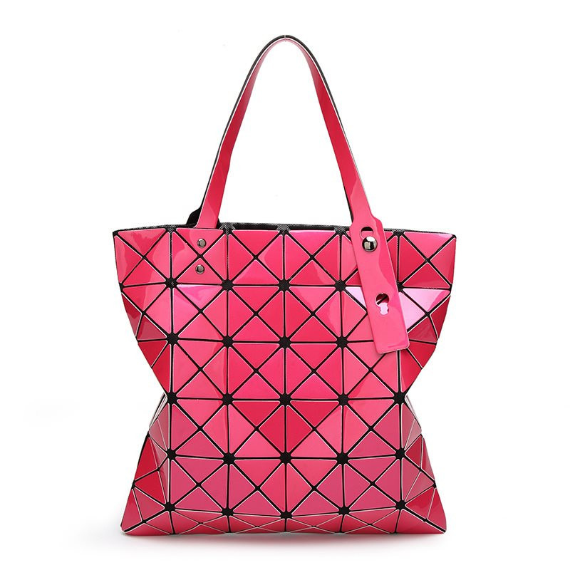 Μοντέρνα γυναικεία τσάντα με δύο λαβές σε διάφορα χρώματα