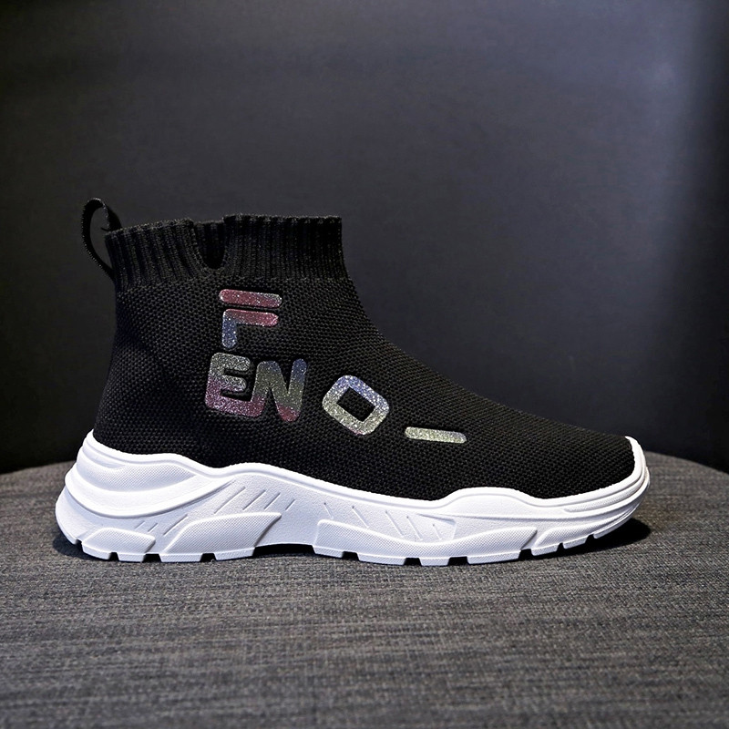 Tenisi de damă actuali - tip șosetă cu inscripție colorată