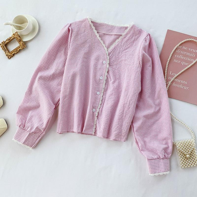 Cămașă de damă cu decolteu spitz în patru culori