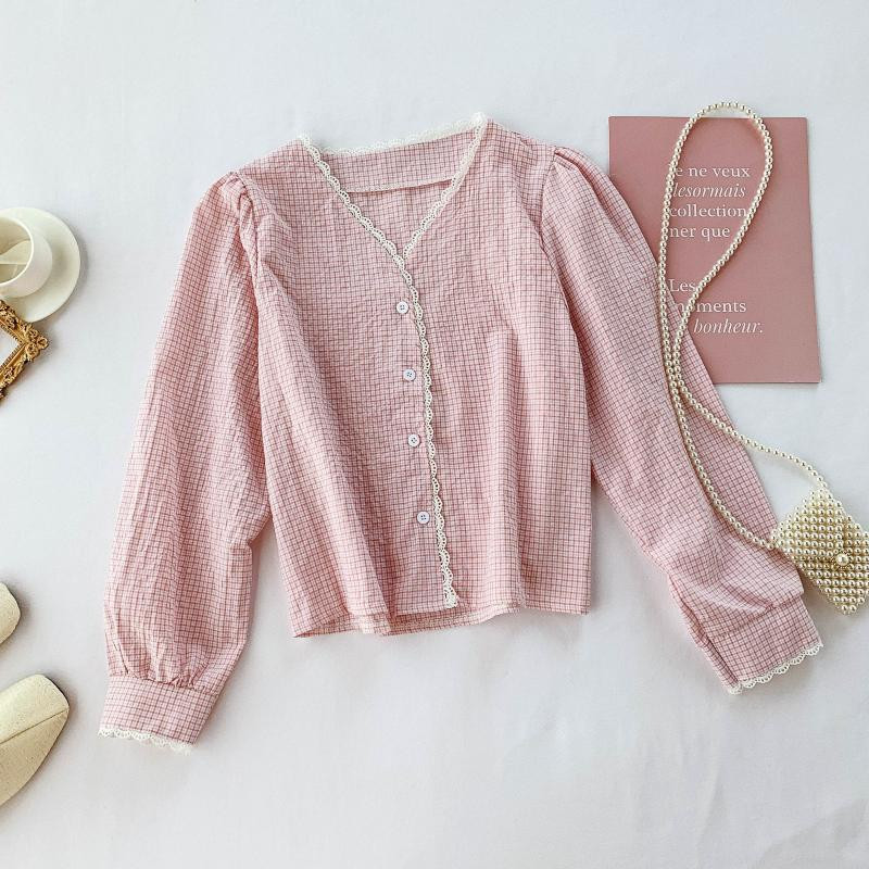 Cămașă de damă cu decolteu spitz în patru culori