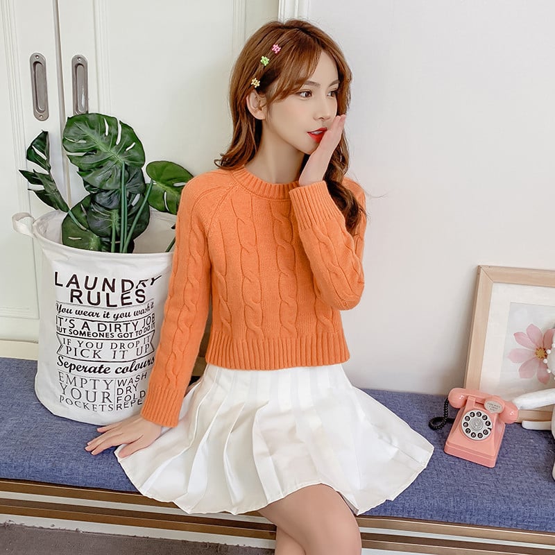 Bluza de dama scurta tricotata in trei culori