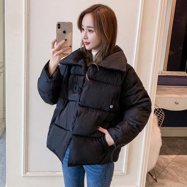 Modern női rövid kabát magas gallérral és zsebbel több színben