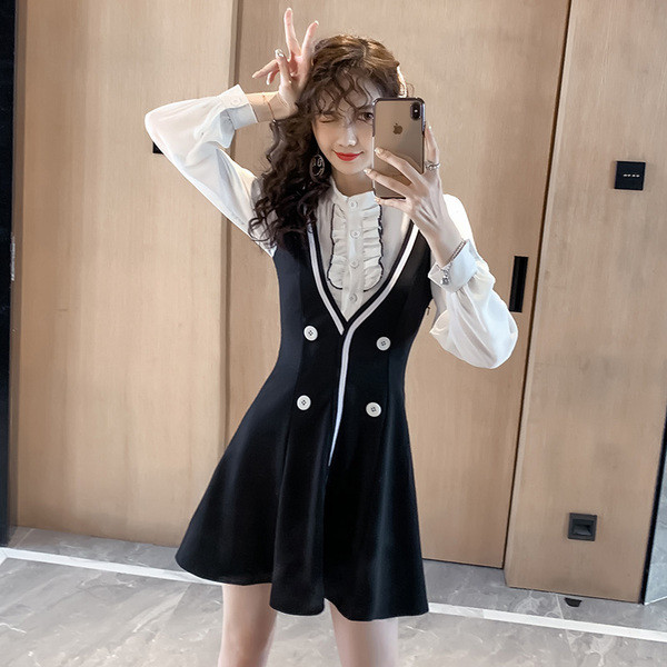 Rochie moderna de dama - model croiat in culoarea neagra