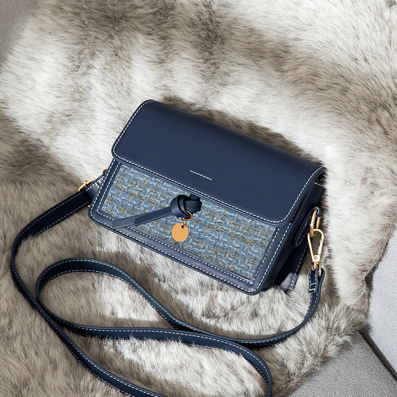 Modern elegáns női táska különböző színekben