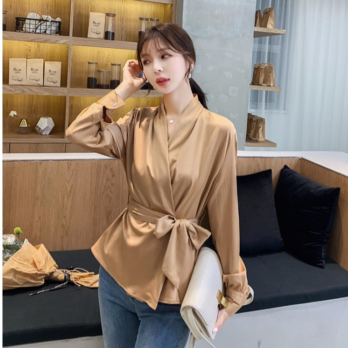 Elegáns női ing több színben V-nyakkal