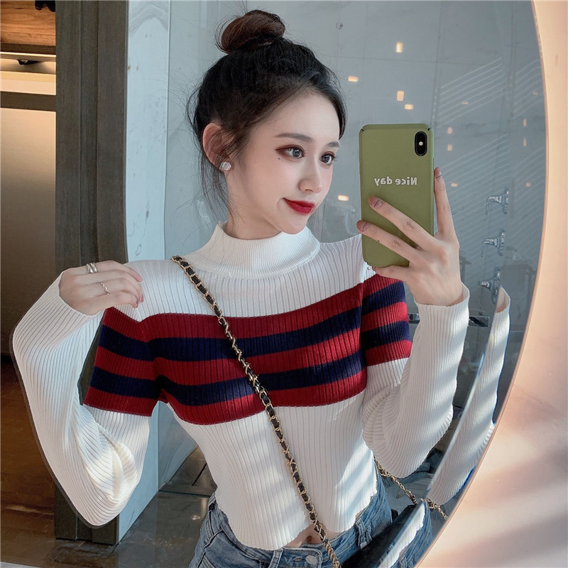 Modern női kötött blúz testhezálló modell több színben