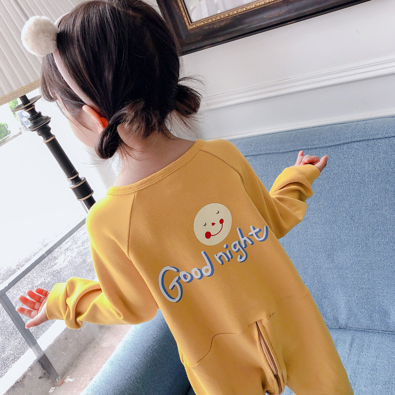 Gyerek pizsama lányoknak rózsaszín és sárga színben, hímzéssel