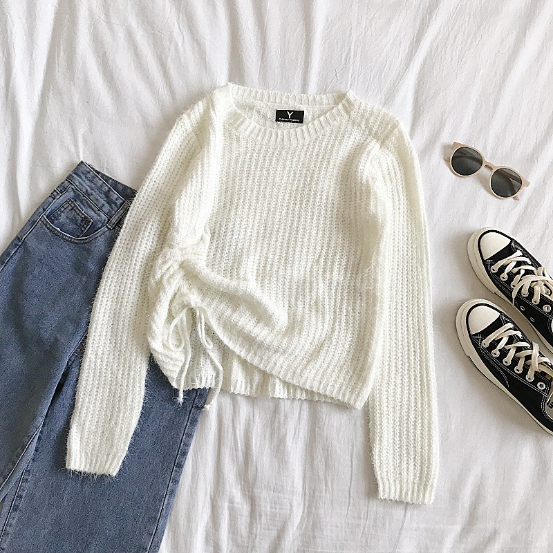 Modern női pulóver három színben nyakkendővel