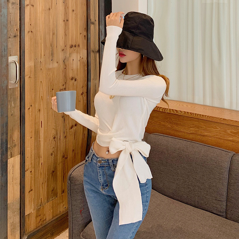 Bluza de dama moderna in mai multe culori cu decolteu oval