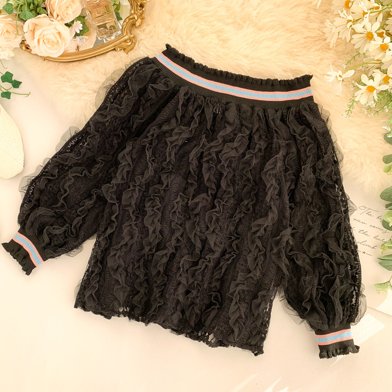 Bluză de damă modernă în trei culori cu decolteu barcă