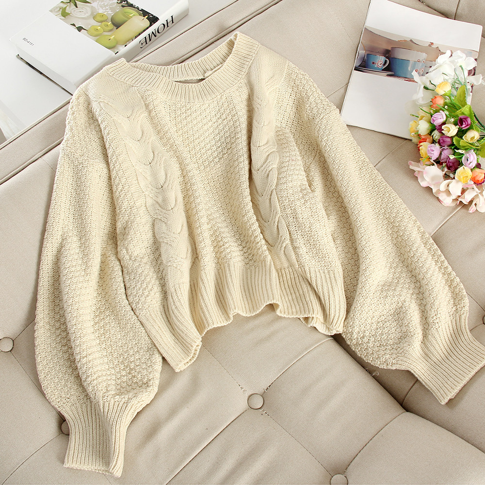 Modern női pulóver kivágásokkal több színben