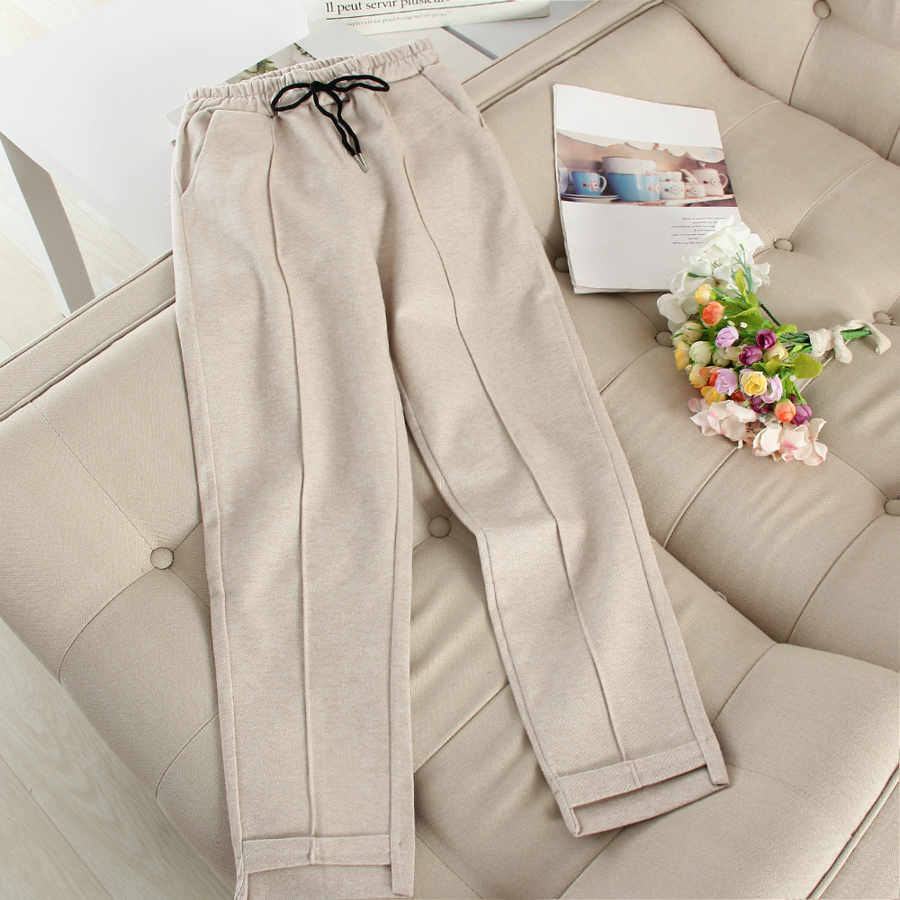 Ежедневен дамски панталон прав модел с еластична талия в няколко цвята