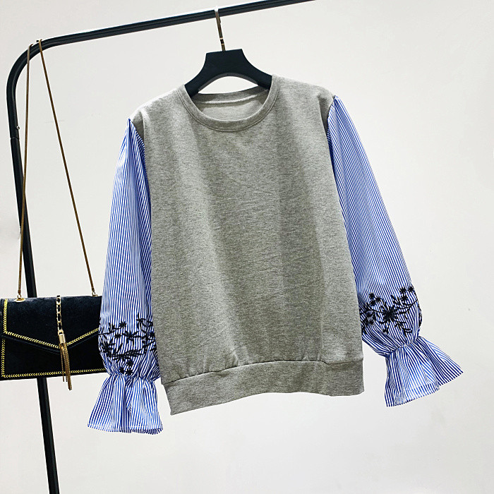 Új modell női blúz fekete, szürke és fehér csíkos ujjakkal