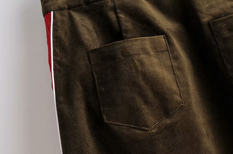 Női kordbársony szoknya cipzárral és oldalsó szegéllyel