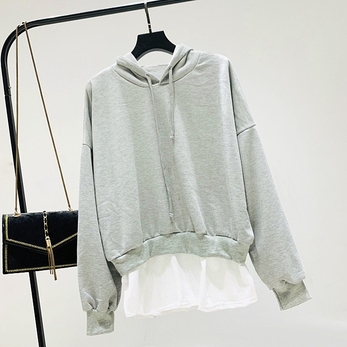 Hanorac de dama model nou, cu gluga si aplicatie in gri si negru