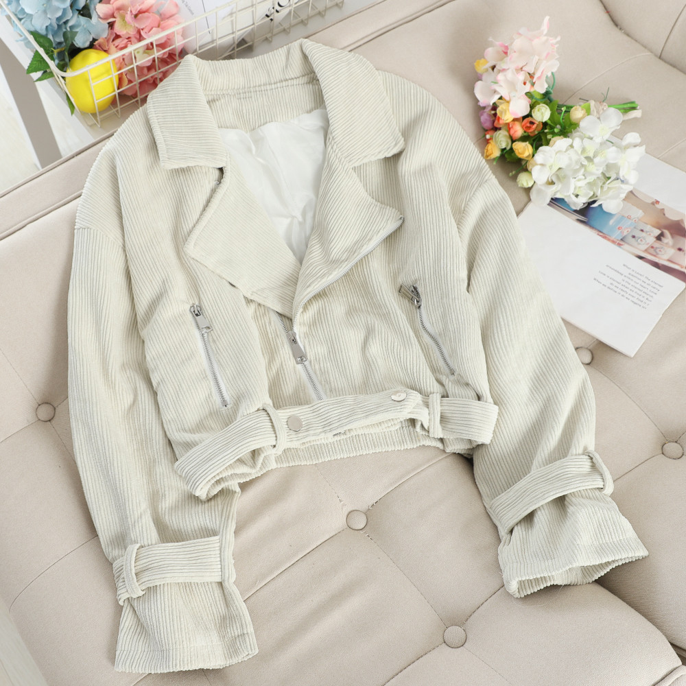 Μοντέρνο γυναικείο μπουφάν με τσέπες και ζώνη σε διάφορα χρώματα