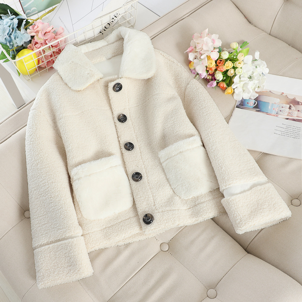 Късо дамско палто с джобове в няколко цвята