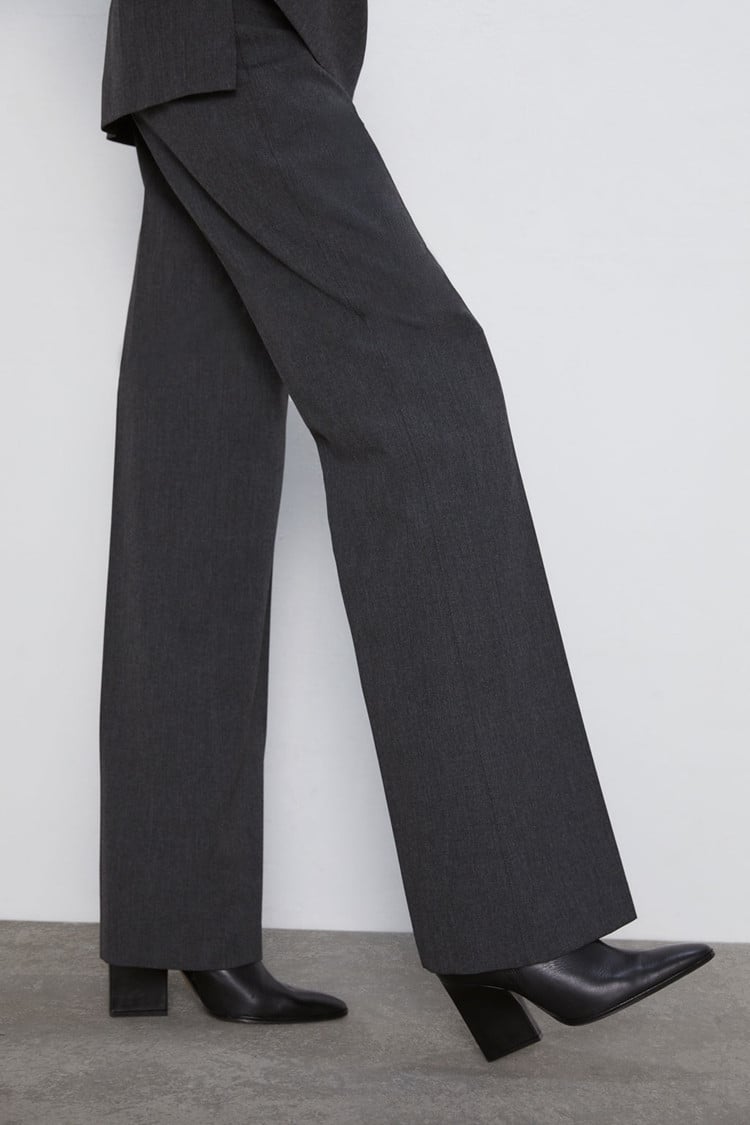 Дълъг панталон в сив цвят с висока талия  - широк модел