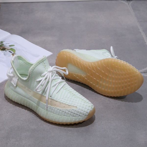 Három színben fűzős női sport- és alkalmi tornacipő