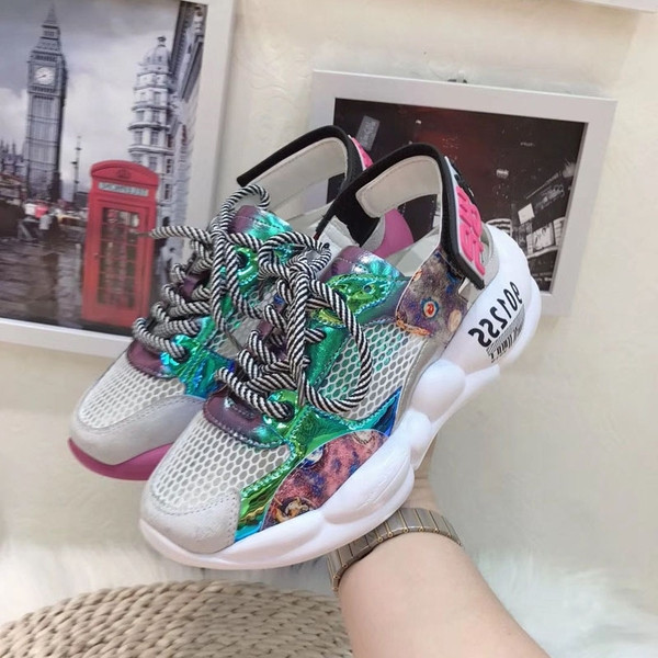 Aktuális női hálós tornacipő több színben