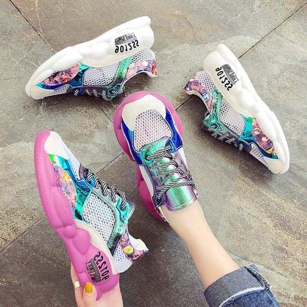 Aktuális női hálós tornacipő több színben